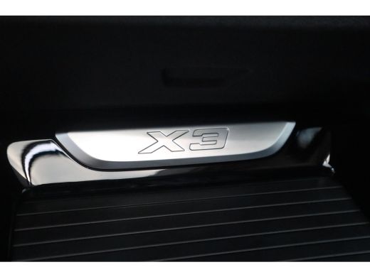 BMW X3 xDrive30e Pano / Elec Stoelen / Camera / Leder / ActivLease financial lease