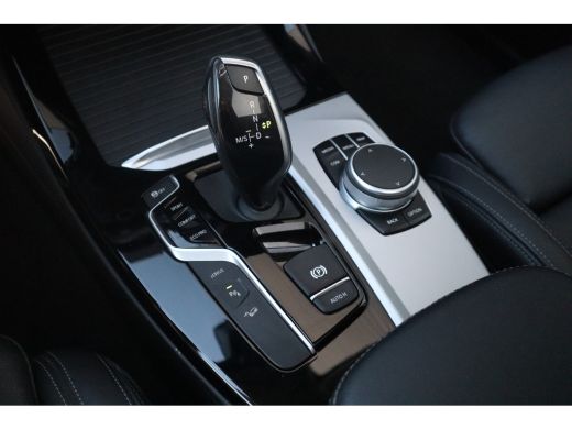 BMW X3 xDrive30e Pano / Elec Stoelen / Camera / Leder / ActivLease financial lease
