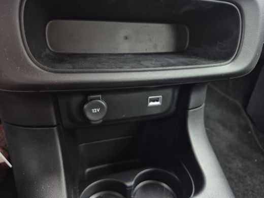 Citroën C3 1.2 PureTech Plus Full LED | Climate control | Navigatie  | Parkeersensoren achter | ActivLease financial lease