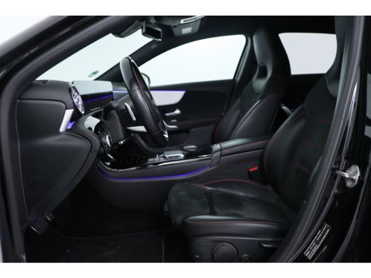 Mercedes-Benz A-Klasse 180 Business Solution AMG | Dealer Onderhouden! | Sfeerverlichting | Widescreen | LED | Sportstoe... ActivLease financial lease