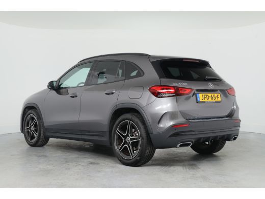 Mercedes-Benz GLA 180 AMG Line | LED | Navi | Camera | Keyless | Sportstoel | Clima | Parkeersensoren V+A | DAB | C... ActivLease financial lease