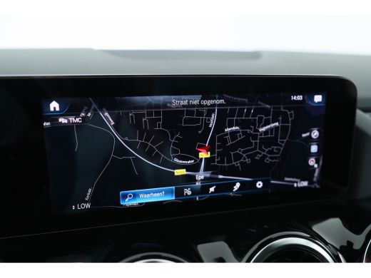 Mercedes-Benz GLA 180 AMG Line | LED | Navi | Camera | Keyless | Sportstoel | Clima | Parkeersensoren V+A | DAB | C... ActivLease financial lease