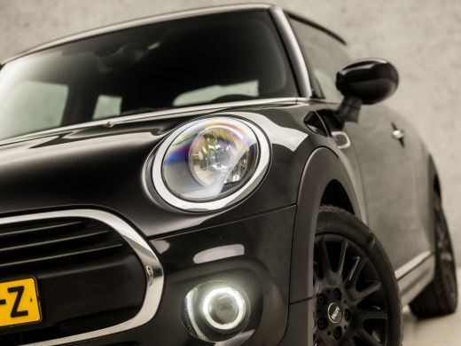 Mini One 1.5 One Sport (NAVIGATIE, CLIMATE, STOELVERWARMING, LM VELGEN, SPORTSTOELEN, PARKEERSENSOREN, CRU... ActivLease financial lease
