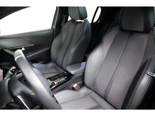 Peugeot 208 GTHYBRID 136PK GT AUTOMAAT | Clima | Camera | Cruise | Pdc v&a | Pano | LED | ActivLease financial lease