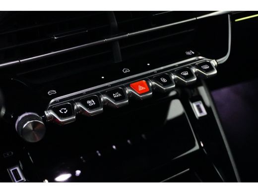 Peugeot 208 GTHYBRID 136PK GT AUTOMAAT | Clima | Camera | Cruise | Pdc v&a | Pano | LED | ActivLease financial lease