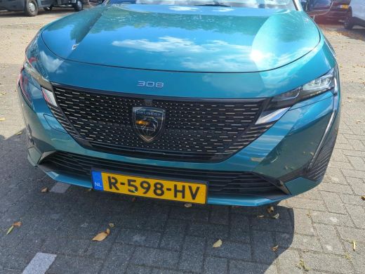 Peugeot 308 SW 1.2 PureTech GT Pack Business | Automaat | Navigatie | Camera | Trekhaak | 1400kg Trekgewicht ... ActivLease financial lease