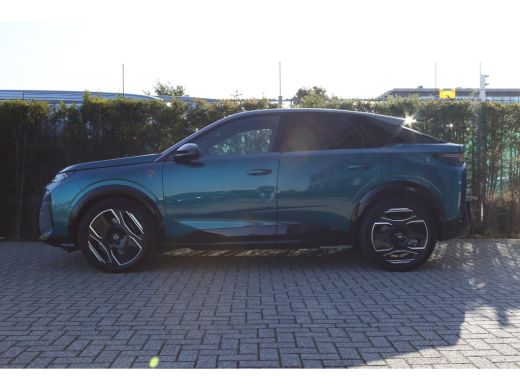 Peugeot e-3008 GT Avantage 210 73 kWh Warmtepomp | Camera | Alcantara | Navigatie | Carplay | Elektrische Klep ActivLease financial lease