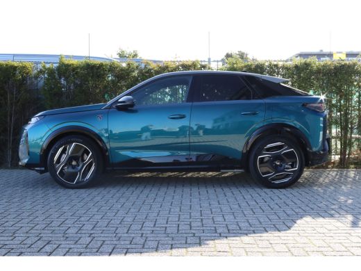 Peugeot e-3008 GT Avantage 210 73 kWh Warmtepomp | Camera | Alcantara | Navigatie | Carplay | Elektrische Klep ActivLease financial lease