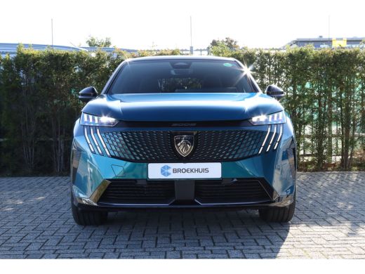 Peugeot e-3008 GT Avantage 210 73 kWh Warmtepomp | Camera | Alcantara | Navigatie | Carplay | Elektrische Klep ActivLease financial lease