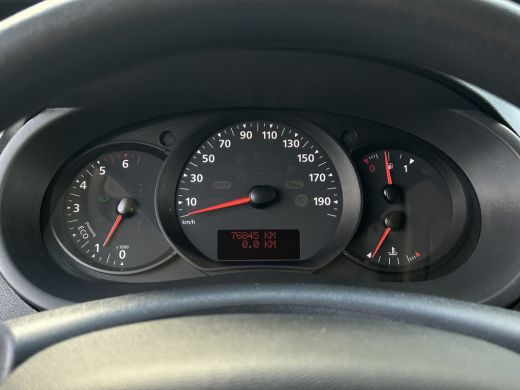 Renault Kangoo 1.5 dCi 80 / L1H1 / 1e EIGENAAR / 76.845 KM !! / TREKHAAK / 6-BAK / AIRCO / CRUISE / NAVI / BLUET... ActivLease financial lease