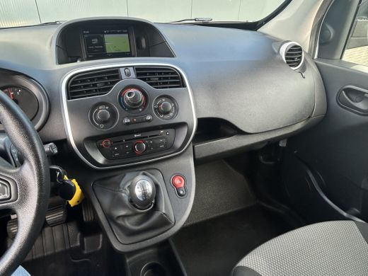 Renault Kangoo 1.5 dCi 80 / L1H1 / 1e EIGENAAR / 76.845 KM !! / TREKHAAK / 6-BAK / AIRCO / CRUISE / NAVI / BLUET... ActivLease financial lease