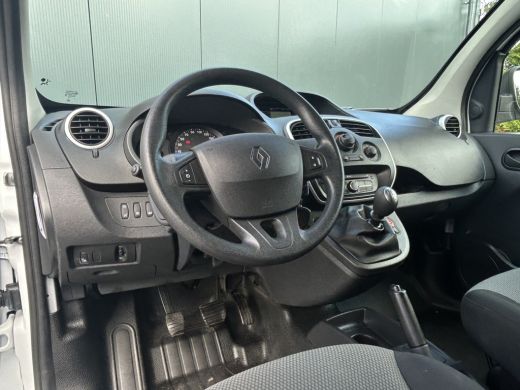 Renault Kangoo 1.5 dCi 80 / L1H1 / 1e EIGENAAR / 76.845 KM !! / TREKHAAK / 6-BAK / AIRCO / CRUISE / NAVI / BLUET... ActivLease financial lease