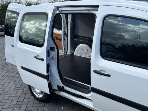 Renault Kangoo 1.5 dCi 80 / L1H1 / 1e EIGENAAR / 76.845 KM !! / TREKHAAK / 6-BAK / AIRCO / CRUISE / NAVI / BLUET... ActivLease financial lease