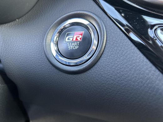 Toyota C-HR 1.8 Hybrid GR-Sport (Navigatie - Park.assist) ActivLease financial lease