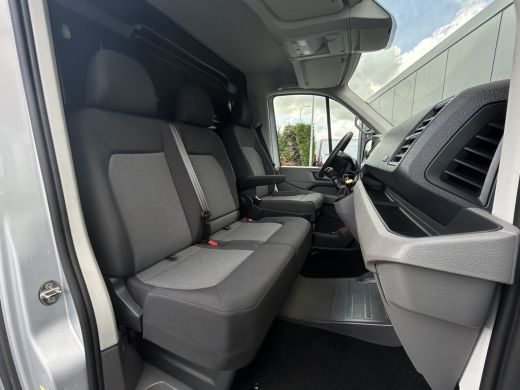 Volkswagen Crafter 2.0 TDI 102 PK / L3H2 / 1e EIGENAAR / 73.076 KM !! / AIRCO / CRUISE / NAVI / BLUETOOTH ActivLease financial lease
