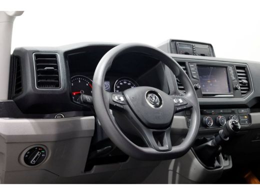 Volkswagen Crafter 35 2.0 TDI 177pk RWD L3H3 (L2H2) Highline LED/Inrichting/Trekhaak 3500kg 05-2020 ActivLease financial lease