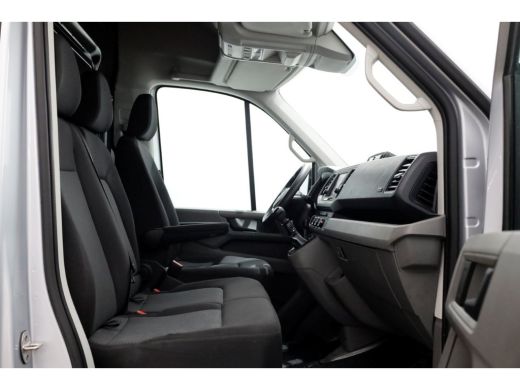 Volkswagen Crafter 35 2.0 TDI 177pk RWD L3H3 (L2H2) Highline LED/Inrichting/Trekhaak 3500kg 05-2020 ActivLease financial lease