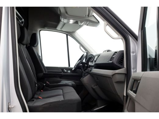 Volkswagen Crafter 35 2.0 TDI 177pk RWD L3H3 (L2H2) Highline LED/Inrichting/Trekhaak 3500kg 05-2020 ActivLease financial lease