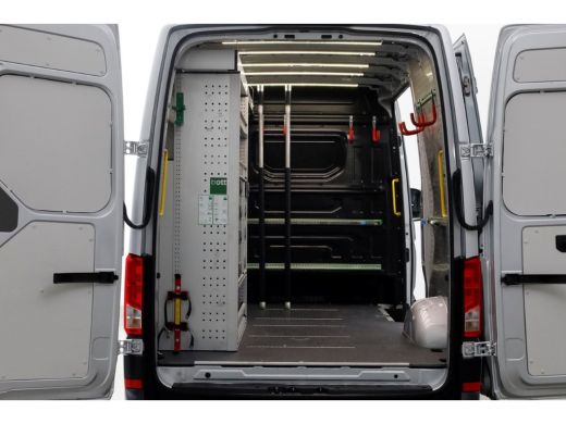 Volkswagen Crafter 35 2.0 TDI 177pk RWD L3H3 (L2H2) Highline LED/Inrichting/Trekhaak 3500kg 05-2020 ActivLease financial lease