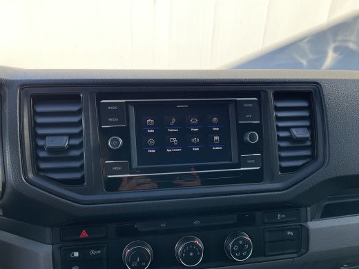 Volkswagen Crafter 6-Pers 30 2.0 TDI Dubbele Cabine L2H2 Comfortline Trekhaak Cam NL-Bus Voll.Onderhouden! ActivLease financial lease