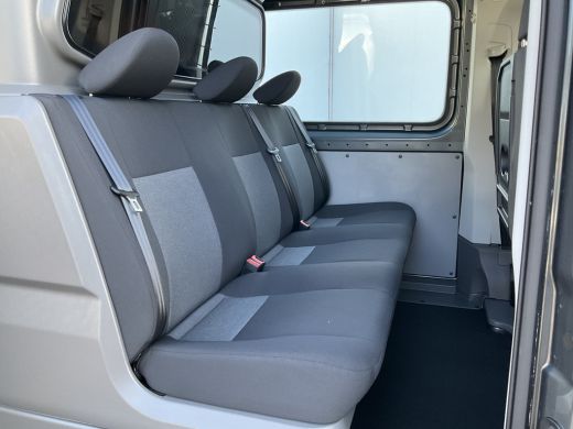 Volkswagen Crafter 6-Pers 30 2.0 TDI Dubbele Cabine L2H2 Comfortline Trekhaak Cam NL-Bus Voll.Onderhouden! ActivLease financial lease