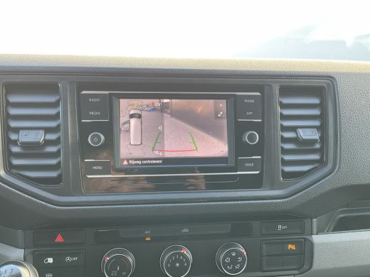 Volkswagen Crafter 6-Pers 30 2.0 TDI Dubbele Cabine L2H2 Comfortline Trekhaak Cam NL-Bus Voll.Onderhouden! ActivLease financial lease