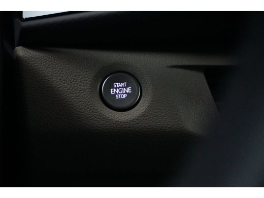 Volkswagen Multivan 1.4 eHybrid L2H1 218PK DSG-6 Style | TREKHAAK | LEDER | CAMERA | | PANORAMADAK | ELEKTR. A. KLEP ... ActivLease financial lease