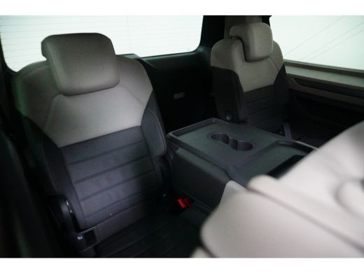 Volkswagen Multivan 1.4 eHybrid L2H1 218PK DSG-6 Style | TREKHAAK | LEDER | CAMERA | | PANORAMADAK | ELEKTR. A. KLEP ... ActivLease financial lease
