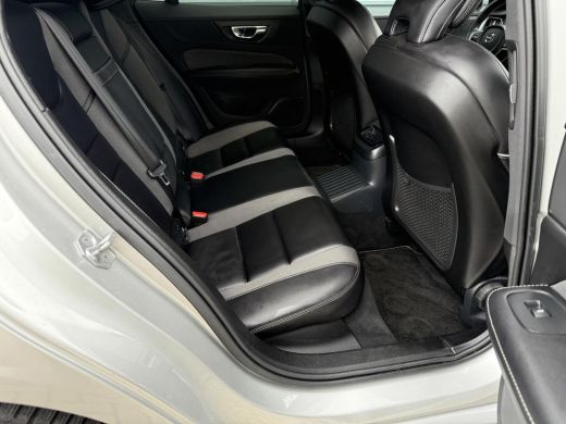 Volvo  V60 2.0 T6 Recharge AWD R-Design Leer,Camera,Harm.Kardon ActivLease financial lease