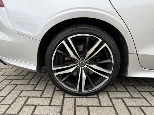 Volvo  V60 2.0 T6 Recharge AWD R-Design Leer,Camera,Harm.Kardon ActivLease financial lease
