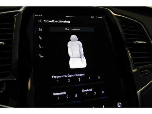 Volvo  XC90 T8 455PK AWD Ultra Dark | Massage | Luchtvering | Trekhaak | 22" | Gelaagd glas ActivLease financial lease