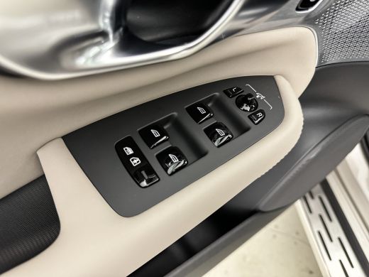 Volvo  XC90 T8 Recharge Ultra Bright | 21" | Luchtvering | Geventileerd Nappa | Stoelmassage | Bowers & Wilki... ActivLease financial lease