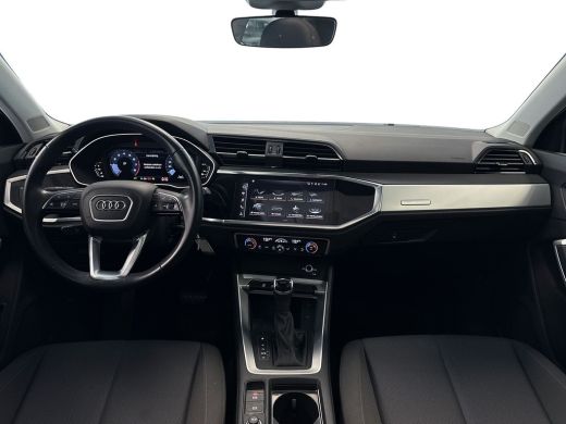 Audi Q3 35 150pk TFSI Pro Line Panoramadak | Parkeerhulp achter | Cruise control ActivLease financial lease