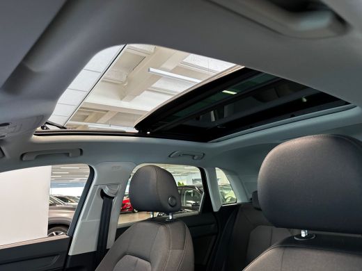 Audi Q3 35 150pk TFSI Pro Line Panoramadak | Parkeerhulp achter | Cruise control ActivLease financial lease