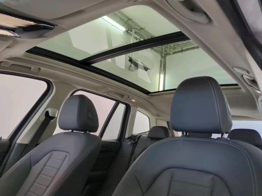 BMW iX3 Executive 80 kWh NL-AUTO | SOH 98% ActivLease financial lease