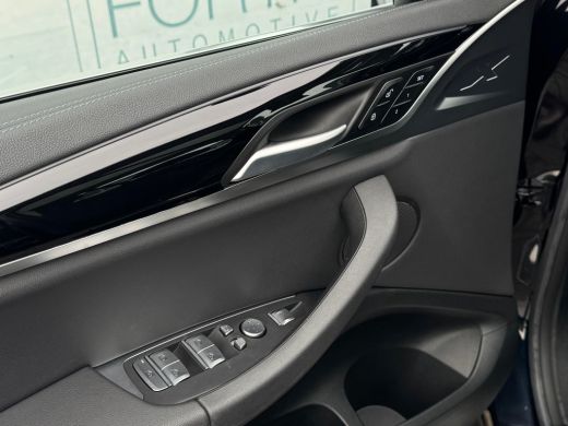 BMW iX3 Executive 80 kWh NL AUTO | SOH 98% | DEALER ONDERH | LEDER | CAMERA | PANO ActivLease financial lease