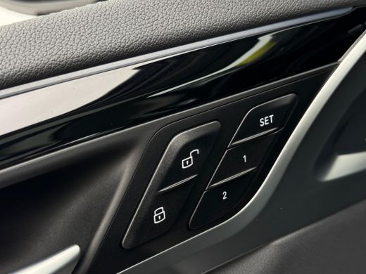 BMW iX3 Executive 80 kWh NL AUTO | SOH 98% | DEALER ONDERH | LEDER | CAMERA | PANO ActivLease financial lease