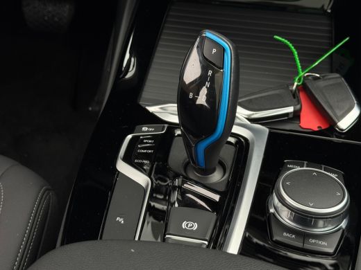 BMW iX3 Executive 80 kWh NL AUTO | SOH 98% | DEALER ONDERH | LEDER | CAMERA | PANO ActivLease financial lease