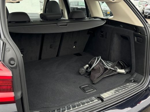 BMW iX3 Executive 80 kWh NL AUTO | SOH 98% | DEALER ONDERH | LEDER | CAMERA | PANO ActivLease financial lease