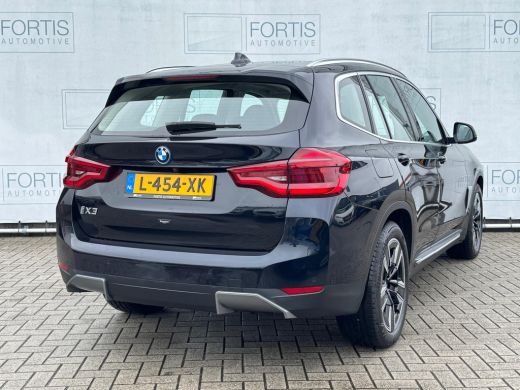 BMW iX3 Executive 80 kWh NL AUTO | SOH 98% | DEALER ONDERH | LEDER | CAMERA | PANO ActivLease financial lease