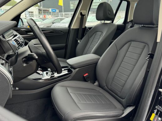 BMW iX3 Executive 80 kWh NL AUTO | SOH 98% | DEALER ONDERH | LEDER | CAMERA | PANO ActivLease financial lease