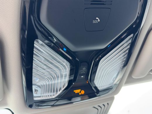 BMW iX3 Executive 80 kWh NL AUTO | SOH 98% | DEALER ONDERH | LEDER | CAMERA | PANO ActivLease financial lease