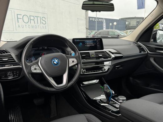 BMW iX3 Executive 80 kWh NL AUTO | SOH 98% | DEALER ONDERH | LEDER | CAMERA | PANO ActivLease financial lease