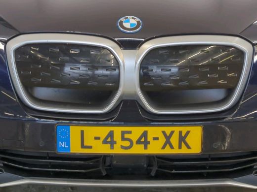 BMW iX3 Executive 80 kWh NL-AUTO | SOH 98% ActivLease financial lease