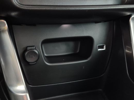Citroën C3 Aircross 1.2 PureTech C-Series LED | Climate control | Carplay/android auto | Extra getint glas | ActivLease financial lease