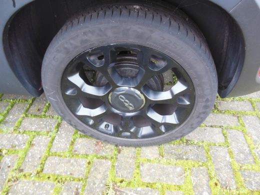 Fiat 500L 0.9 TwinAir CityCross Staat in De Krim ActivLease financial lease