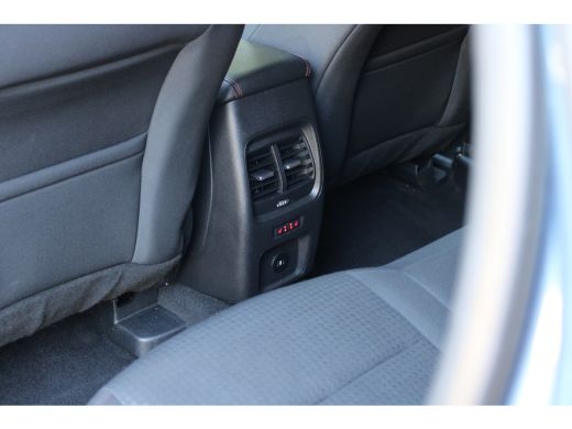 Ford Kuga 2.5 PHEV ST-Line | Stuur/stoelverwarming | Keyless | Camera | Apple Carplay ActivLease financial lease