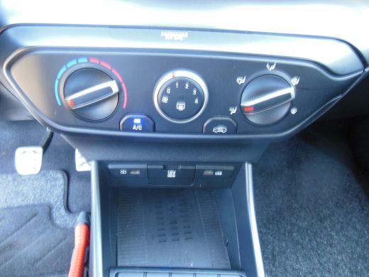 Hyundai Bayon 1.0 T-GDI Comfort Smart Keurige auto Staat in Hoogeveen ActivLease financial lease