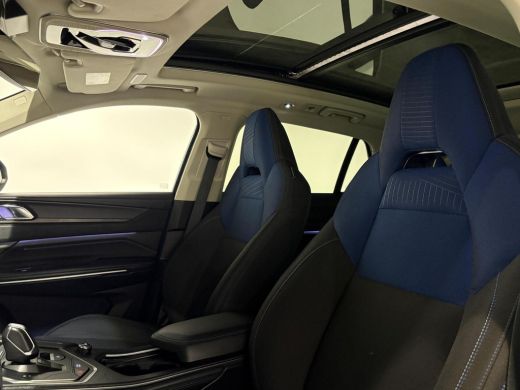 Lynk & Co 01 1.5 261pk |Black Pack| Plug-in Hybrid |360|PHEV|Panodak|BTW| ActivLease financial lease