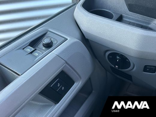 MAN TGE 50 3.5T Bakwagen Dhollandia Laadklep Navi Airco Cruise control ActivLease financial lease